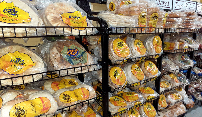Pita bread on display in Orlando.